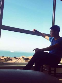 二十个人吃瓜群众视频,揭秘热门视频背后的故事